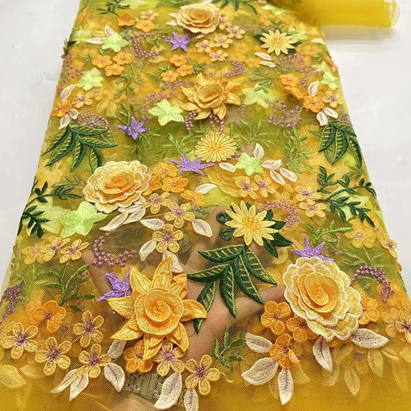 Sewing Textiles - Tissu en tulle brodé floral 3D