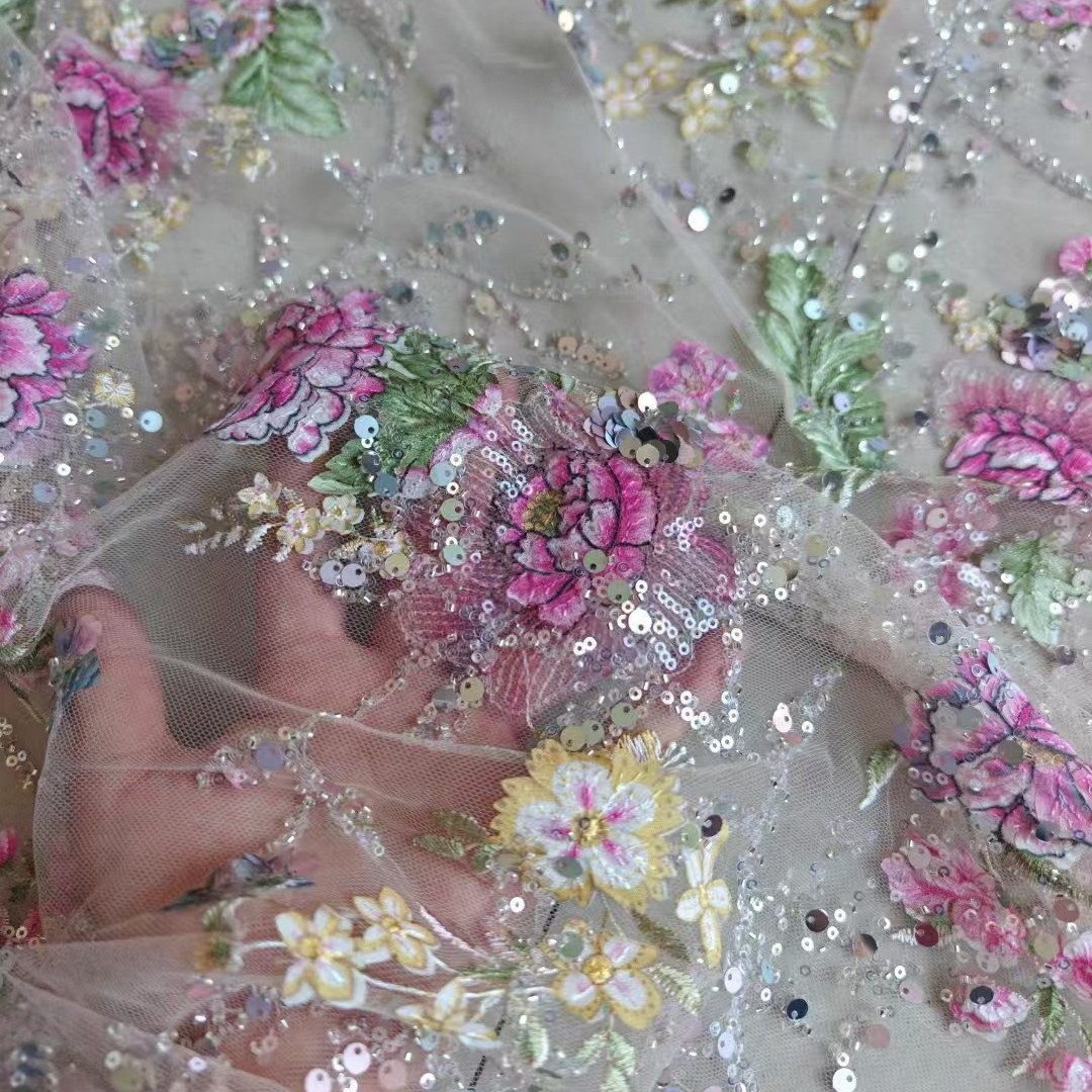 Sewing Textiles - Tissu en dentelle perlée de luxe