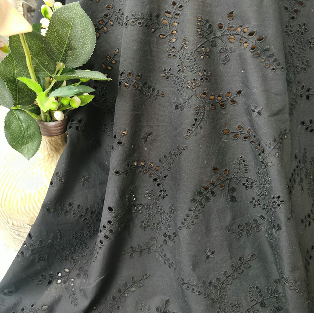 Tissu en dentelle florale brod - Sewing Eyelet Fabric avis et prix